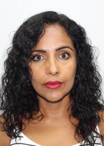 ROSARIO DEL PILAR FERNANDEZ BAZAN, candidato presidencial de UN CAMINO DIFERENTE para elecciones Peru 2026