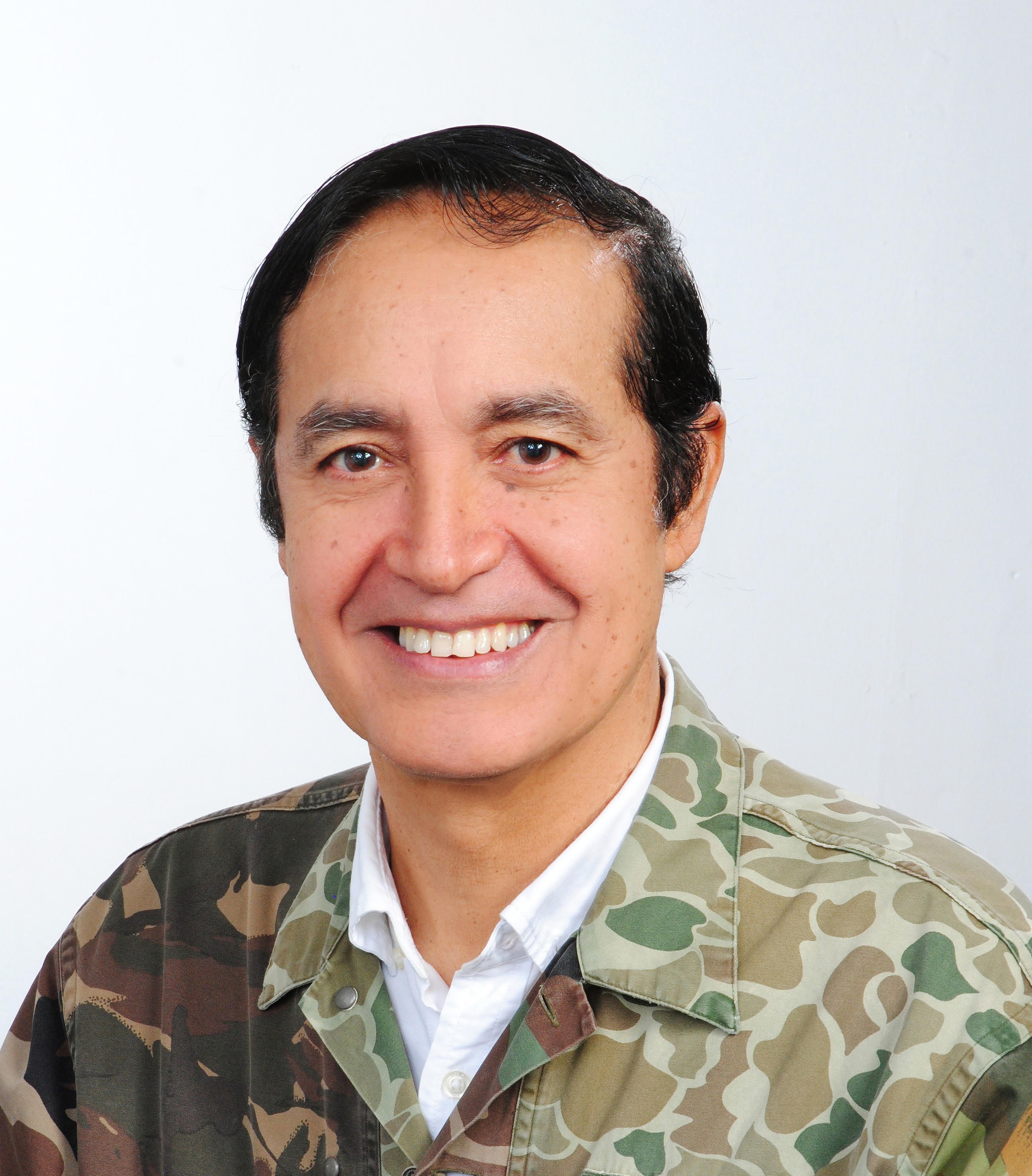 ALEX GONZALES CASTILLO, candidato presidencial de PARTIDO DEMOCRATA VERDE para elecciones Peru 2026